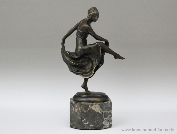 Bronze Rudolf Kaesbach, Detailansicht tanzende Frau