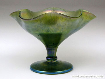Glass Loetz shell Art Nouveau circa 1900 green